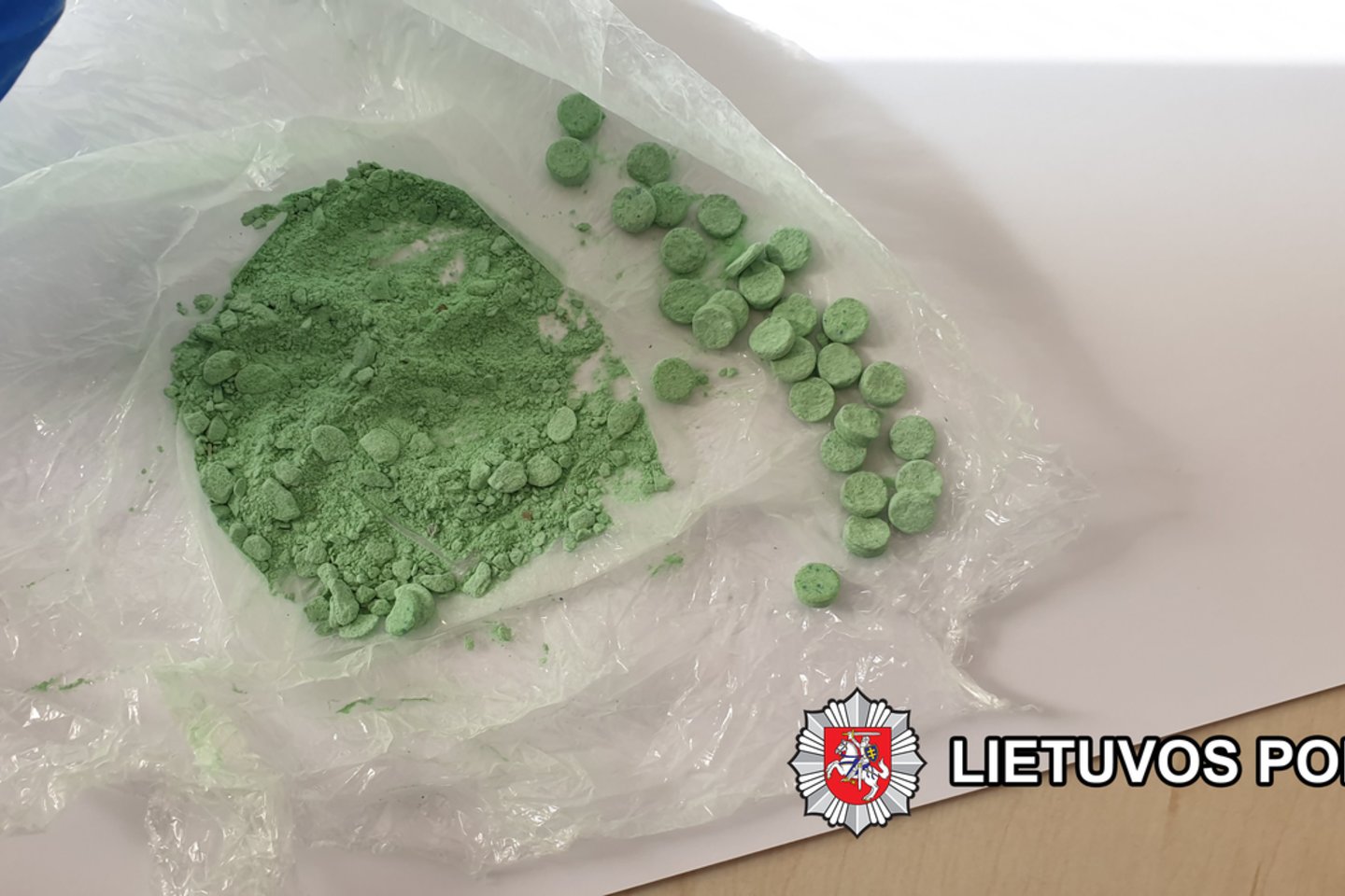 Elektrėnų policija sučiupo 18-metį narkotikų platintoją.