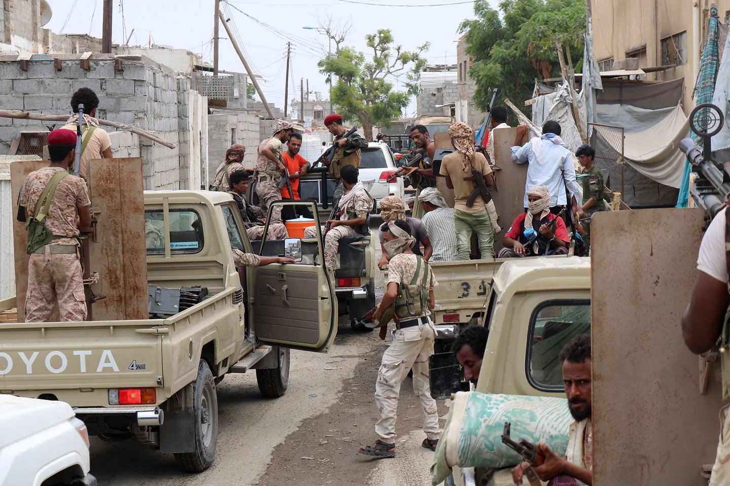 Nuo 2014 metų, kai sukilėliai užėmė sostinę Saną ir didžiąją dalį šalies teritorijos, žuvo dešimtys tūkstančių žmonių.<br>AFP/Scanpix nuotr.