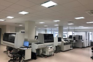 Naujoje robotinėje laboratorijoje Kauno klinikose – neribotų galimybių sistema ir pažangūs sprendimai