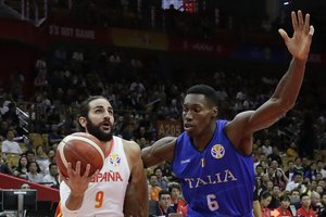 Pasaulio čempionate kovoje dėl kelialapio į ketvirtfinalį Ispanija įveikė Italiją