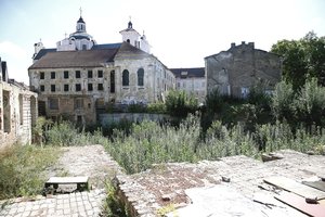 Didingi pasiūlymai virto šnipštu – Vilniaus centre pūdomi milijonai eurų