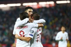 Prieš vizitą į Lietuvą – C. Ronaldo vedamų portugalų pergalė prieš serbus