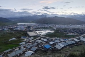 Pietvakarių Kinijoje per žemės drebėjimą žuvo vienas, sužeisti 63 žmonės