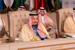 Saudo Arabijos karalius energetikos ministru paskyrė vieną iš savo sūnų