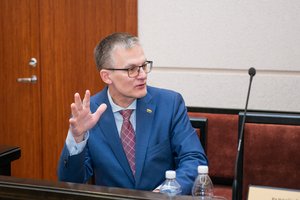 J. Sabatauskas tapo naujuoju opozicijos lyderiu ir Seimo valdybos nariu