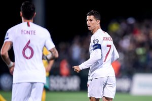 Lietuvos futbolo rinktinę keturiais įvarčiais sutaršęs Cristiano Ronaldo: „Negaliu meluoti, man malonus toks pasiekimas“