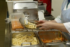 Po skandalų su tiekėjais Santaros klinikos svarsto alternatyvų maisto tiekimą