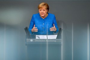 A. Merkel vis dar mato visus šansus pasiekti „Brexit“ susitarimą
