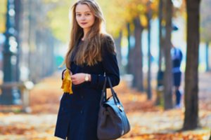 Mokytoja: jei pamatysite verkiantį vaiką, net nemėginkite jam padėti