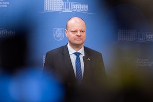 V. Uspaskichas naująją frakciją sieja su S. Skverneliu, R. Karbauskis tai vadina įžeidimu