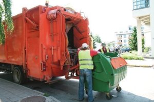 Naujas kainų šuolis Vilniuje – atliekų vežimas brangs beveik 40 proc.