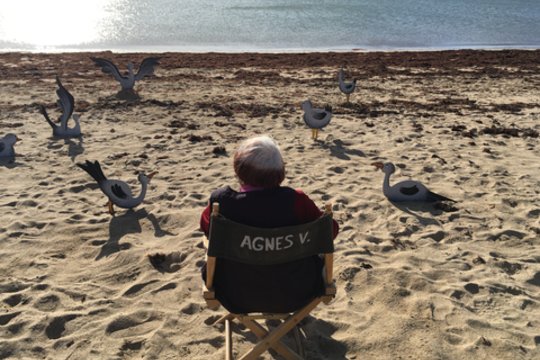 Paskutiniame filme kino legenda A.Varda atskleidžia savo kūrybos užkulisius 