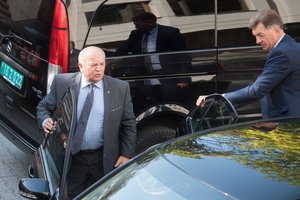 Atskleistas naujosios frakcijos pavadinimas bei nariai, dėl M. Puidoko – klaustukas