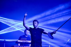 Už koncertą Selui pakloję milžinišką sumą Panevėžio valdininkai sprunka į krūmus 