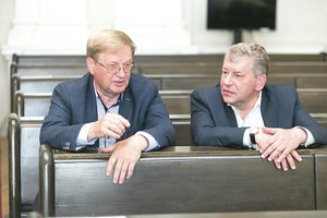 Teisme priminta: ausis plauti sveika