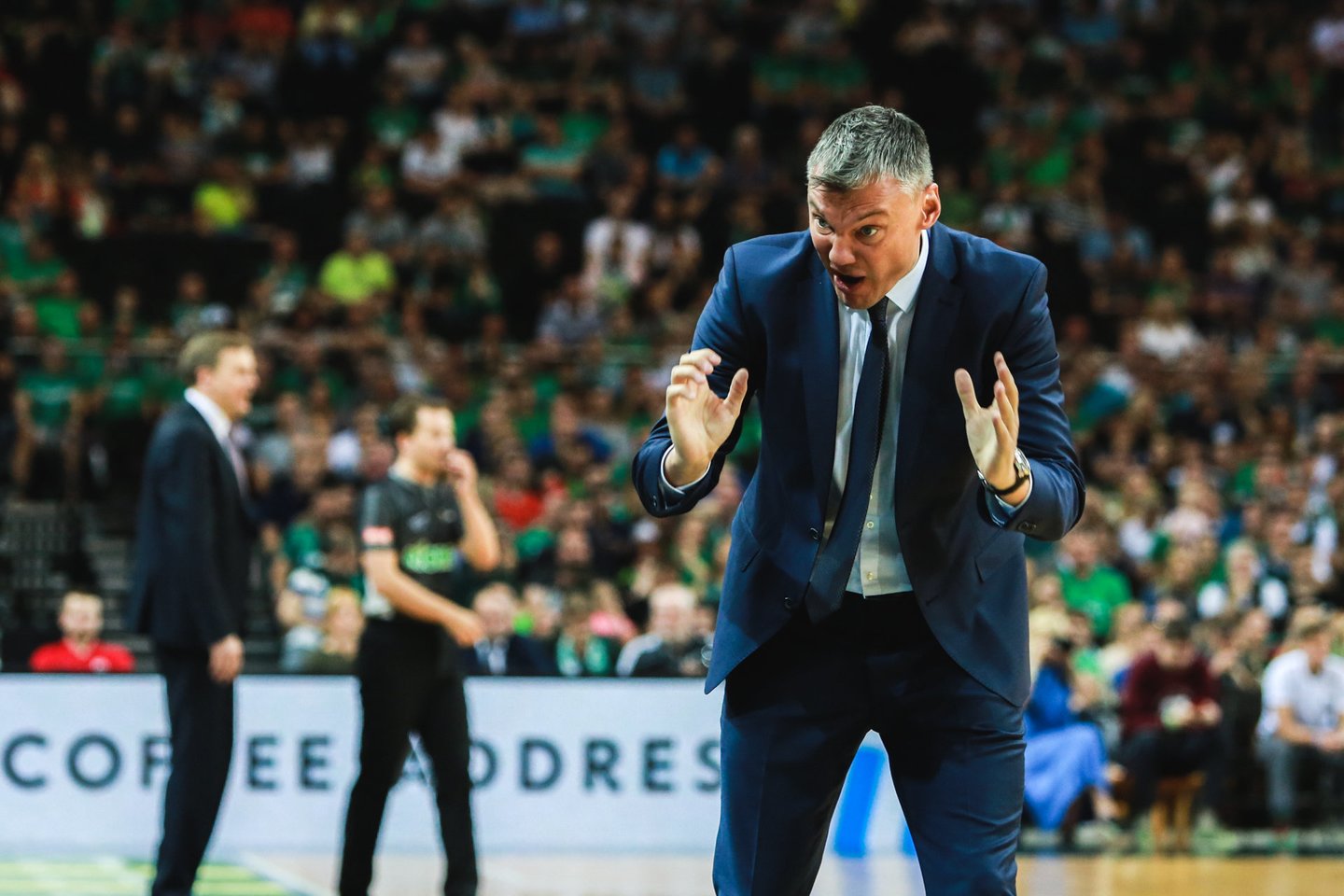 Š. Jasikevičius įvertino „Anadolu Efes“ pamoką „Pralaimėjome dėl