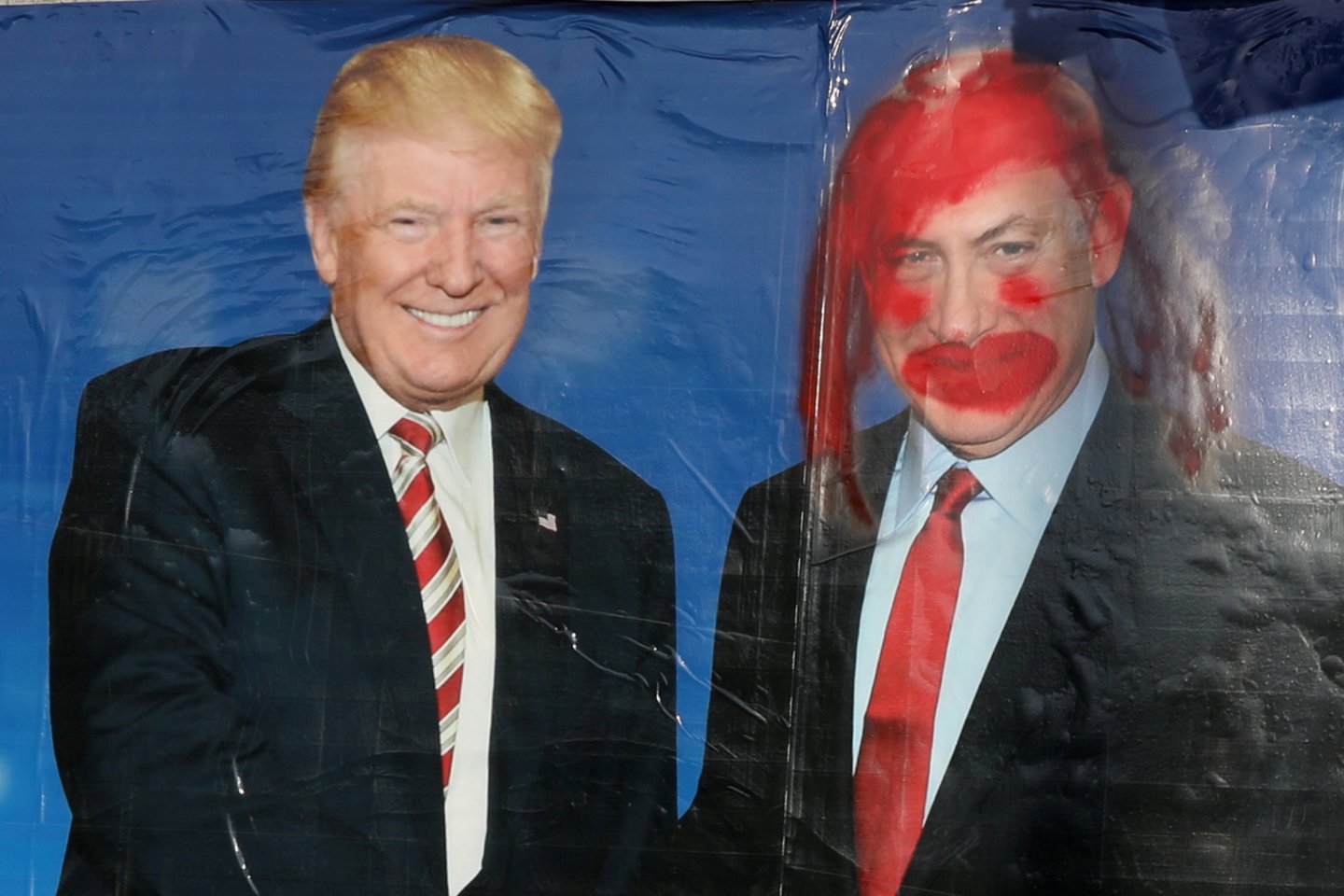 B.Netanyahu laimėjęs rinkimus žada aneksuoti dalį Vakarų Kranto teritorijos.<br> Reuters/Scanpix nuotr.