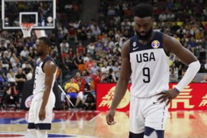 Kritikos strėlės iš NBA – įvardijo, kokią klaidą padarė FIBA