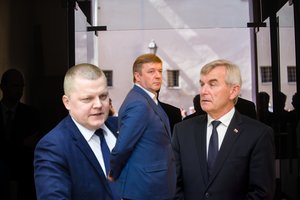 Valstiečių galvų medžioklė užgožė kur kas rimtesnę problemą: pastebėjo keistą elgesį