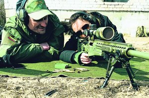 Prodiuserė Justina Ragauskaitė už taiklią akį yra laimėjusi ir knygų, ir šampano