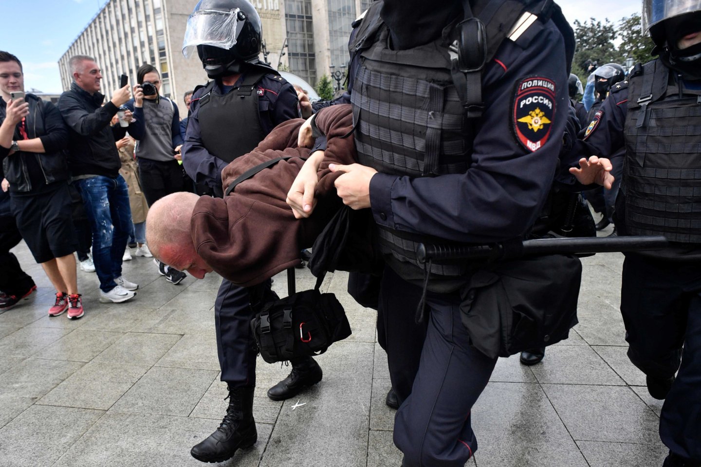 Rusijos prezidento V.Putino (nuotr.) administracija Maskvoje vykusių protestų nelaiko politinės krizės išraiška.<br>AFP/Scanpix nuotr.