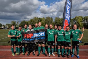 Tarptautiniame žurnalistų turnyre triumfavo debiutantai