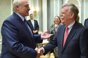 Į Baltarusiją vizito atvyko JAV valstybės sekretoriaus pavaduotojas