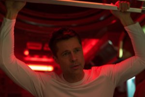 Pripažinęs, kad sensta Bradas Pittas prakalbo apie ketinimus nutraukti aktoriaus karjerą