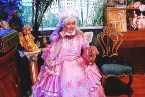 Marijampolietė, išgarsėjusi kaip Mylinti Visatos Saulelė, ryžosi pokyčiams