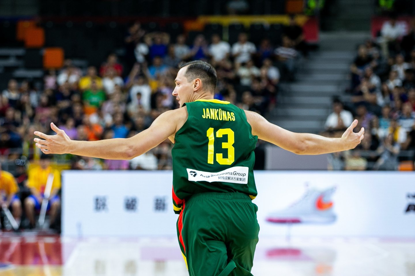 Dvejomis triuškinamomis pergalėmis pasaulio čempionatą pradėjusi Lietuvos rinktinė neįveikė antrojo etapo ir bendroje rikiuotėje liko devinta.<br>Ž.Gedvilos/BNS nuotr.