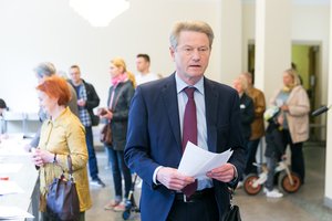 Po apkaltos į Seimą siūloma leisti kandidatuoti po 10 metų