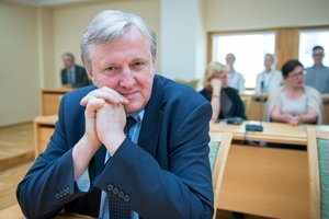 Konservatoriams įgėlęs R. J. Dagys – apie naują politinę jėgą: panaši į lenkų krikščioniškąjį frontą