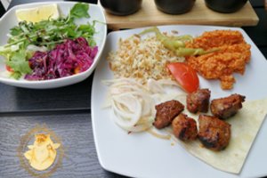 Tik gavęs šašlykų porciją restorane supratau, kaip klydau juos užsisakydamas