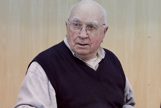 Į devintąją dešimtį įkopęs sporto komentatorius Virgilijus Mundrys su mikrofonu neišsiskyrė