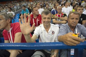 Plaukimo guru profesorius G. Sokolovas pataria norintiems tapti geriausiais sportininkais 