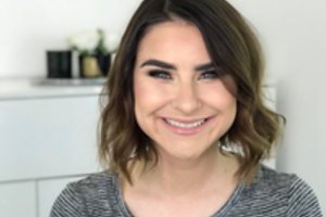 Plaukų priežiūros specialistė patarė, kaip atgaivinti plaukus po vasaros