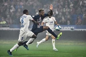 Neymaras antrąjį kartą iš eilės įvarčiu išplėšė pergalę „Paris Saint Germain“ klubui