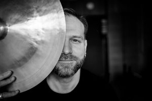 Grupės „Arbata“ lyderis Andrius Zalieska-Zala: „Koncerte sudėsime visus taškus ant „i“ ir judėsime toliau“