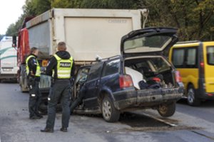 Ką vairuoti, kad kelyje nebūtų baisu: pasitikrinkite, ar jūsų automobilis yra tarp saugiausių