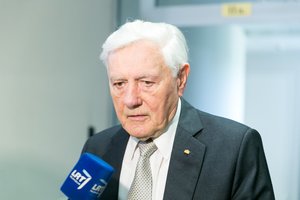 Valdui Adamkui bus įteiktas medalis „Už nuopelnus Vilniui ir Tautai“