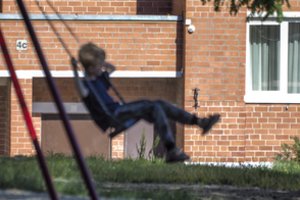 Palygino vaikų nepriteklių Lietuvoje ir aplinkinėse šalyse – skurdas neadekvačiai didelis