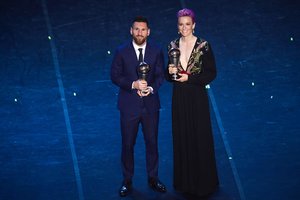 L. Messi triumfą aptemdė pranešimai apie suklastotus balsus