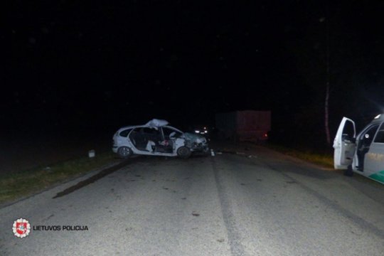 Ketvirtadienį šalies keliuose registruoti 77 eismo įvykiai: sužaloti 15 žmonių