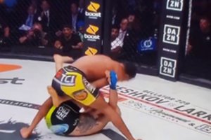 Amerikiečių kovotojas savo varžovą nokautavo vos per 8 sekundes