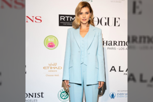 Supeikė Ukrainos pirmosios ponios įvaizdį: kostiumą vilkėjo ant nuogo kūno