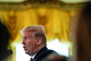 Padidėjus apkaltos grėsmei D. Trumpas griežtina retoriką