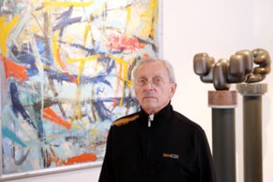 Mirė pirmosios privačios dailės galerijos įkūrėjas Stasys Juškus