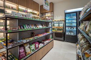 Susijungę ekologiškų produktų parduotuvių tinklai sukūrė naują prekės ženklą