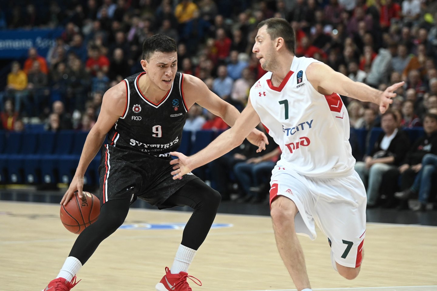 "Rytas" pranoko svečius iš Krasnodaro ir įsirašė pirmąją pergalę Europos taurės turnyre.<br>V.Skaraičio nuotr.