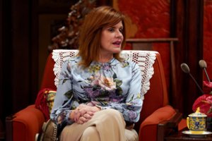 Peru viceprezidentė atsistatydino ir ragina sušaukti rinkimus